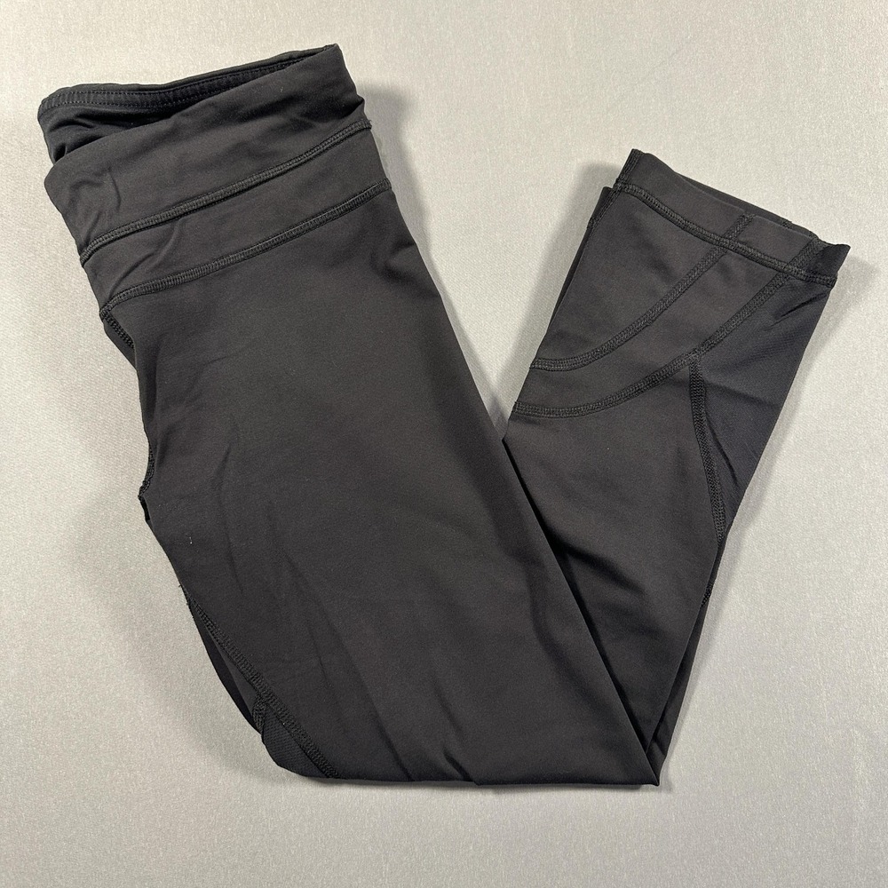 Lululemon Leggings Womens Apx:‎ Small Black Crop Capri Yoga Athletic Gym Running